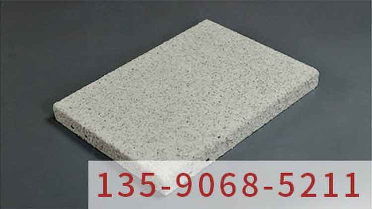 氟碳鋁單板之木紋鋁單板自然美學(xué)與現(xiàn)代科技的完美融合