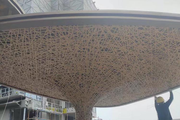 仿竹編廊架有哪些功能優(yōu)勢??